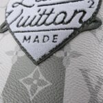 Louis_Vuitton_Monogram_Stripes_Eclipse_LV_Squared_Modular_Sling_Bag_M59338_Shoulder_Bag_4