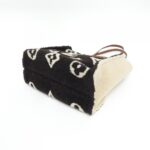 Louis_Vuitton_Monogram_Teddy_OnTheGo_GM_M55420_Bag_2