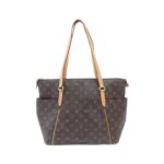 Louis_Vuitton_Monogram_Totally_MM_M56689_Bag_1