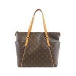 Louis_Vuitton_Monogram_Totally_MM_M56689_Bag_1