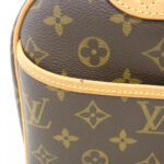 Louis_Vuitton_Monogram_Trouville_Bag_M42228_4