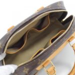 Louis_Vuitton_Monogram_Trouville_Bag_M42228_7