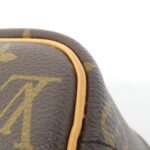 Louis_Vuitton_Monogram_Trouville_M42228_Bag_3
