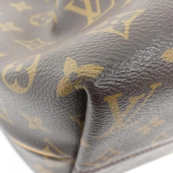 Louis_Vuitton_Monogram_Turenne_MM_M48814_Bag_3