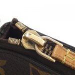 Louis_Vuitton_Monogram_Turenne_PM_M48813_Bag_6