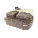 Louis_Vuitton_Monogram_Utility_Crossbody_Shoulder_Bag_M80446_3
