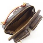 Louis_Vuitton_Monogram_Utility_Crossbody_Shoulder_Bag_M80446_8
