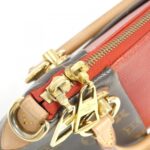 Louis_Vuitton_Monogram_V_Tote_BB_M43966_Bag_5