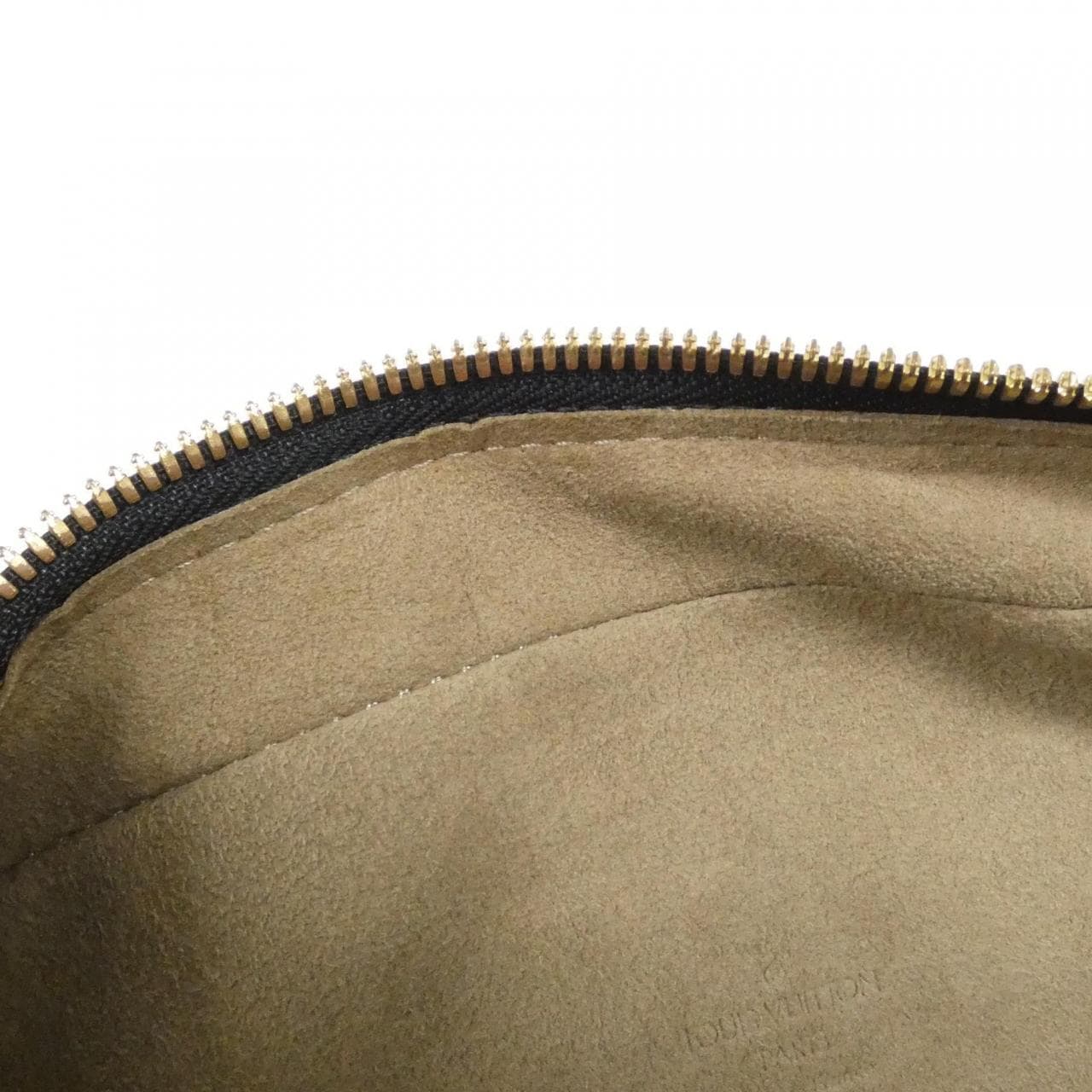 Louis_Vuitton_Multicolor_Trouville_M92662_Bag_8