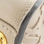 Louis_Vuitton_On_My_Side_MM_M53825_Bag_3