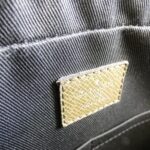 Louis_Vuitton_Taiga_Anton_Messenger_M34413_Shoulder_Bag_8