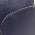 Louis_Vuitton_Taiga_Avenue_Sling_Bag_M30971_Shoulder_Bag_4