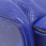 Louis_Vuitton_Taiga_Lama_Backpack_M30419_Backpack_3