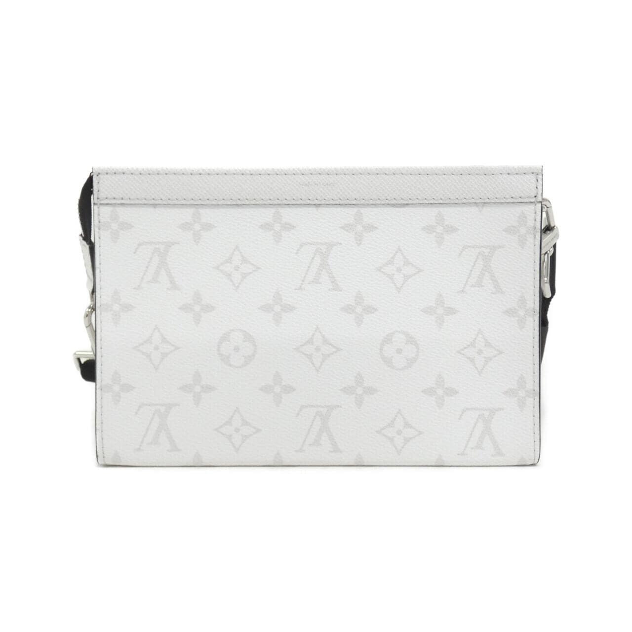 Louis_Vuitton_Taiga_Lama_Gaston_Wearable_Wallet_M30935_Shoulder_Bag_2
