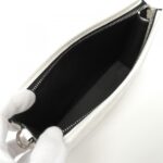 Louis_Vuitton_Taiga_Lama_Gaston_Wearable_Wallet_M30935_Shoulder_Bag_8