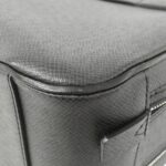 Louis_Vuitton_Taiga_Neo_Alexander_M32772_Bag_3