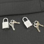 Louis_Vuitton_Taiga_Neo_Alexander_M32772_Bag_4