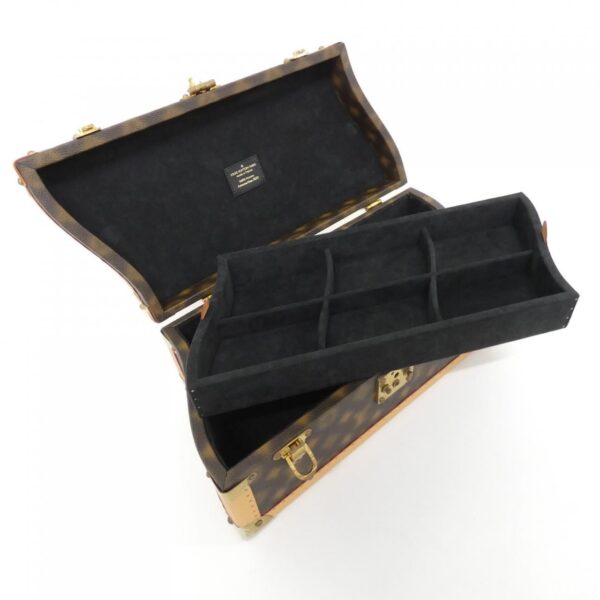 Louis_Vuitton_This_Is_Not_Monogram_Trunk_Coffer_M46132_Bag_5
