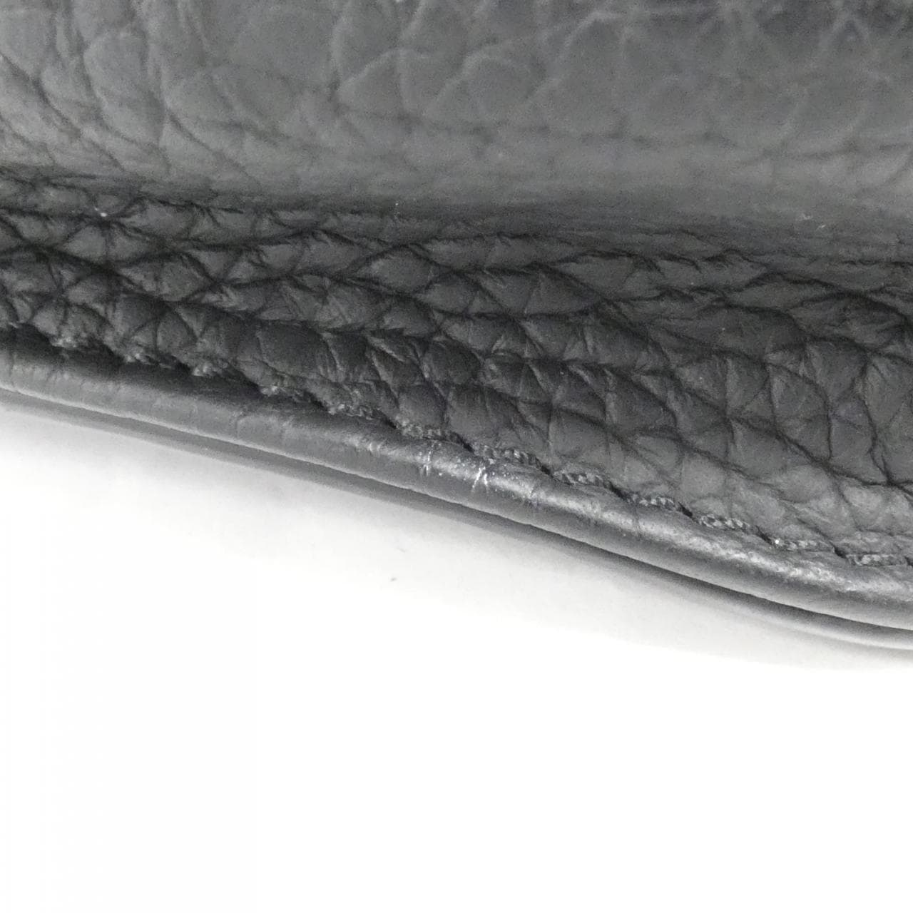 Louis_Vuitton_Trio_Monogram_S-Lock_Sling_Bag_M58487_Shoulder_Bag_3