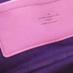 Louis_Vuitton_Utility_Crossbody_M59244_Shoulder_Bag_10