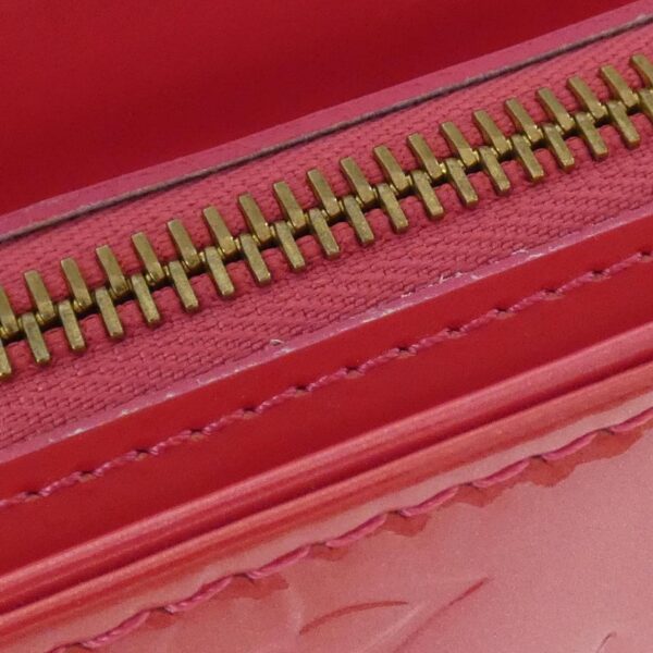 Louis_Vuitton_Vernis_Houston_M9134F_Bag_5