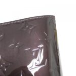 Louis_Vuitton_Vernis_Long_Beach_MM_M90475_Bag_3