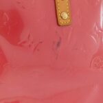 Louis_Vuitton_Vernis_Reid_PM_M9132F_Bag_4
