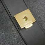 Louis_Vuitton_Very_One_Handle_Bag_M51989_Bag_6