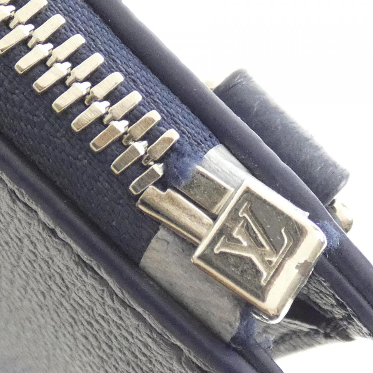 Louis_Vuitton_Watercolor_Monogram_Sac_Plat_Messenger_M57843_Bag_6