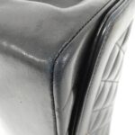 Vintage_Chanel_01165_Shoulder_Bag_3