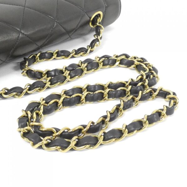 Vintage_Chanel_01165_Shoulder_Bag_5