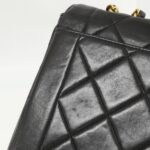 Vintage_Chanel_05290_Shoulder_Bag_5
