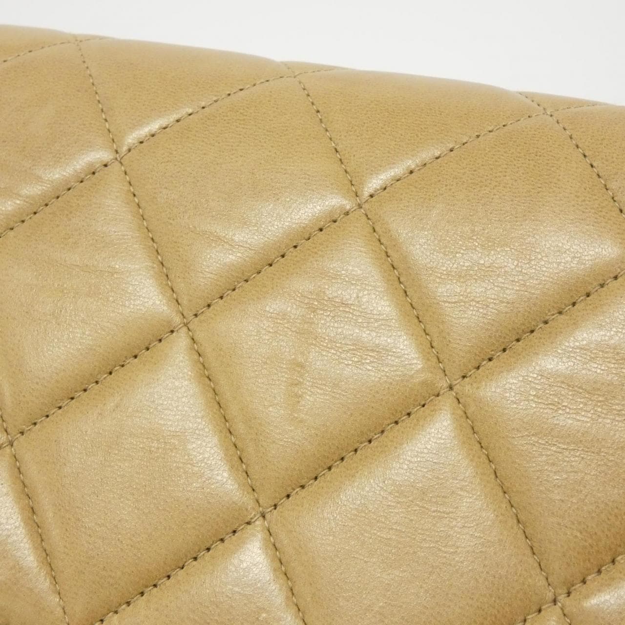 Vintage_Chanel_05290_Shoulder_Bag_6