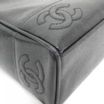 Vintage_Chanel_07264_Shoulder_Bag_2