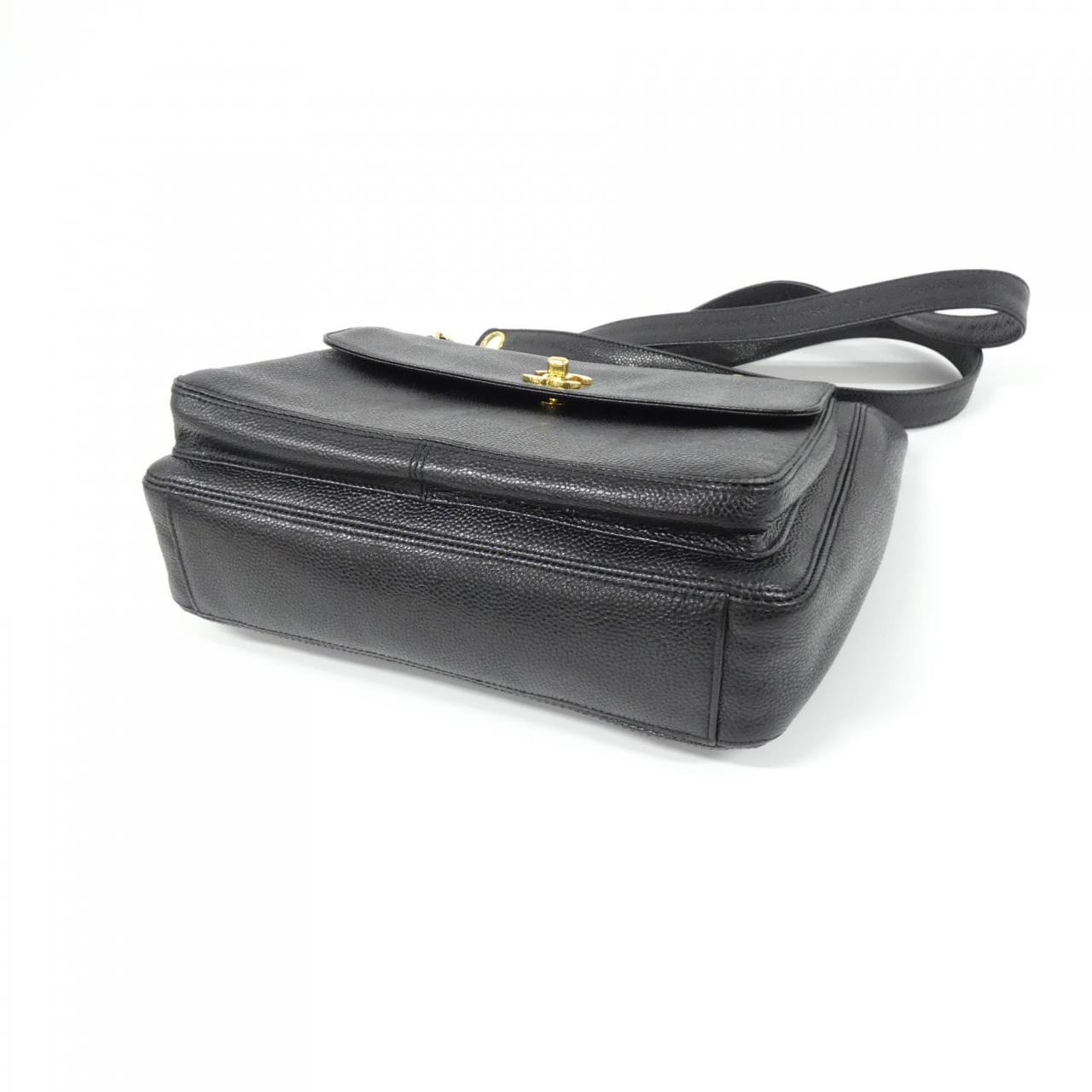 Vintage_Chanel_08036_Shoulder_Bag_3