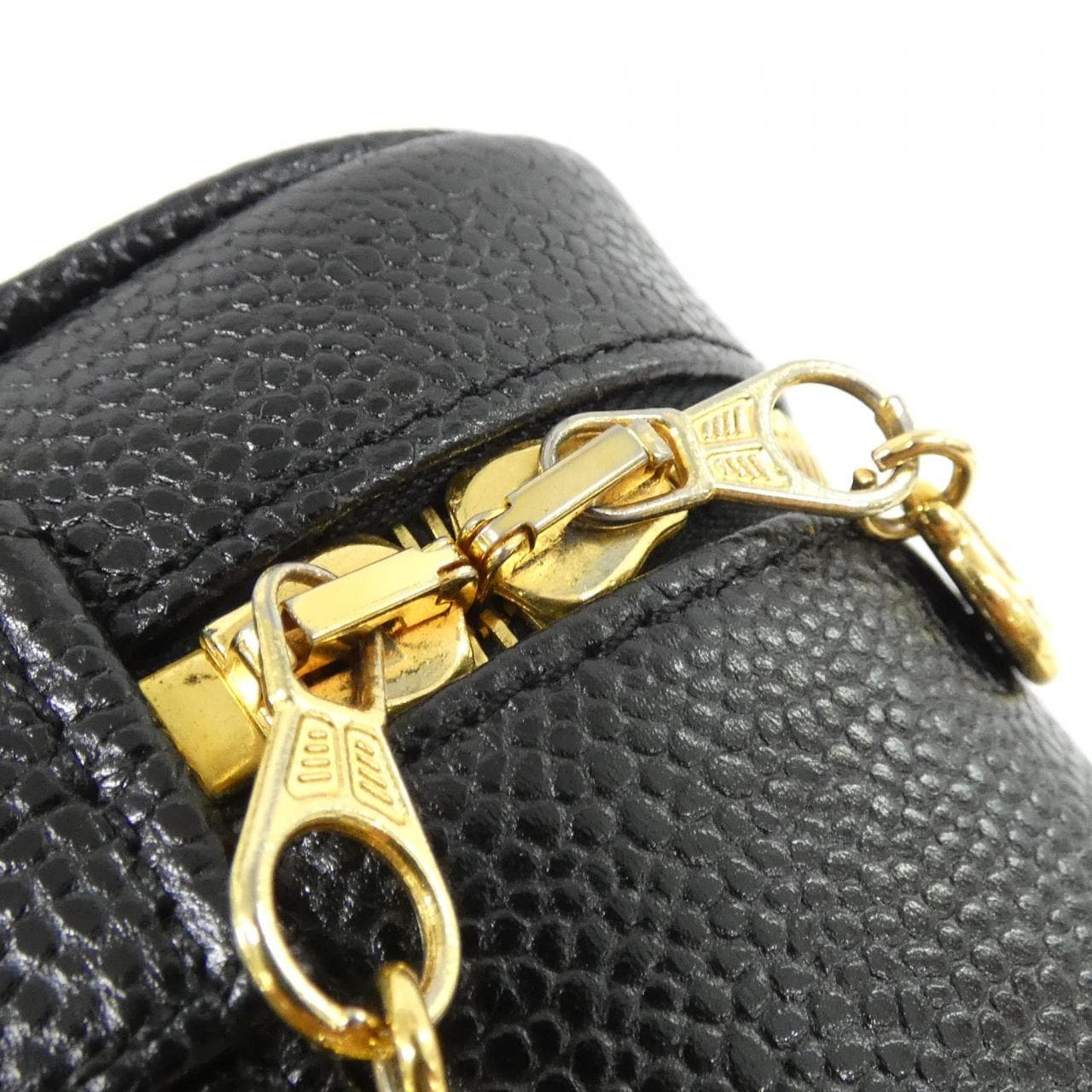 Vintage_Chanel_08090_Bag_6