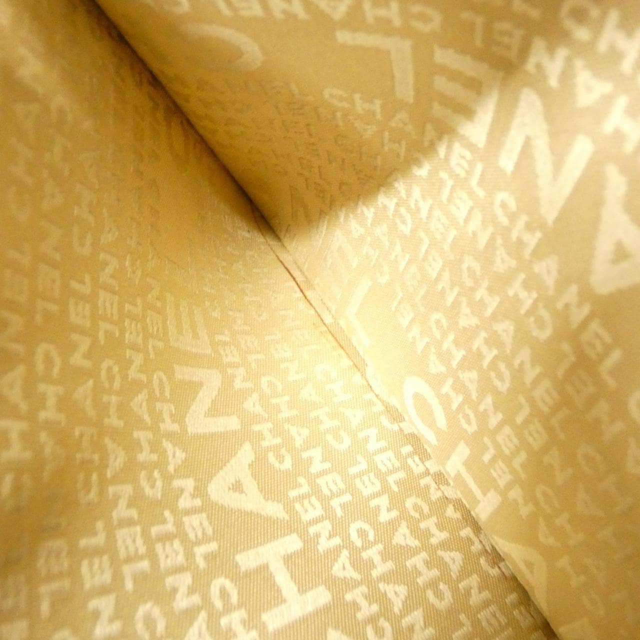 [Vintage]_Chanel_Chocolate_Bar_Line_17365_Shoulder_Bag_10