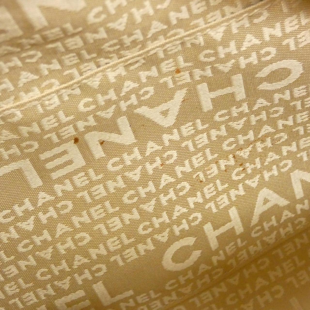 [Vintage]_Chanel_Chocolate_Bar_Line_17365_Shoulder_Bag_7