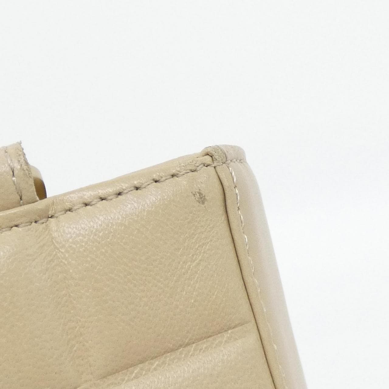[Vintage]_Chanel_Chocolate_Bar_Line_17809_Shoulder_Bag_5