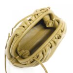 Bottega_Veneta_585852_VCP40_Shoulder_Bag_5