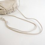 Bottega_Veneta_585852_VCP40_Shoulder_Bag_5