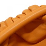 Bottega_Veneta_585852_VCP40_Shoulder_Bag_6