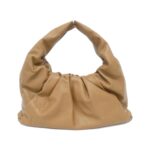 Bottega_Veneta_610524_VCP40_Shoulder_Bag_1