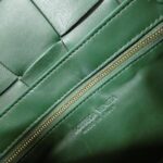 Bottega_Veneta_666870_V17H1_Shoulder_Bag_9