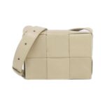 Bottega_Veneta_667048_VCQ72_Shoulder_Bag_1