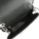 Chanel_35200_Shoulder_Bag_8