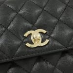 Chanel_92990_Bag_4