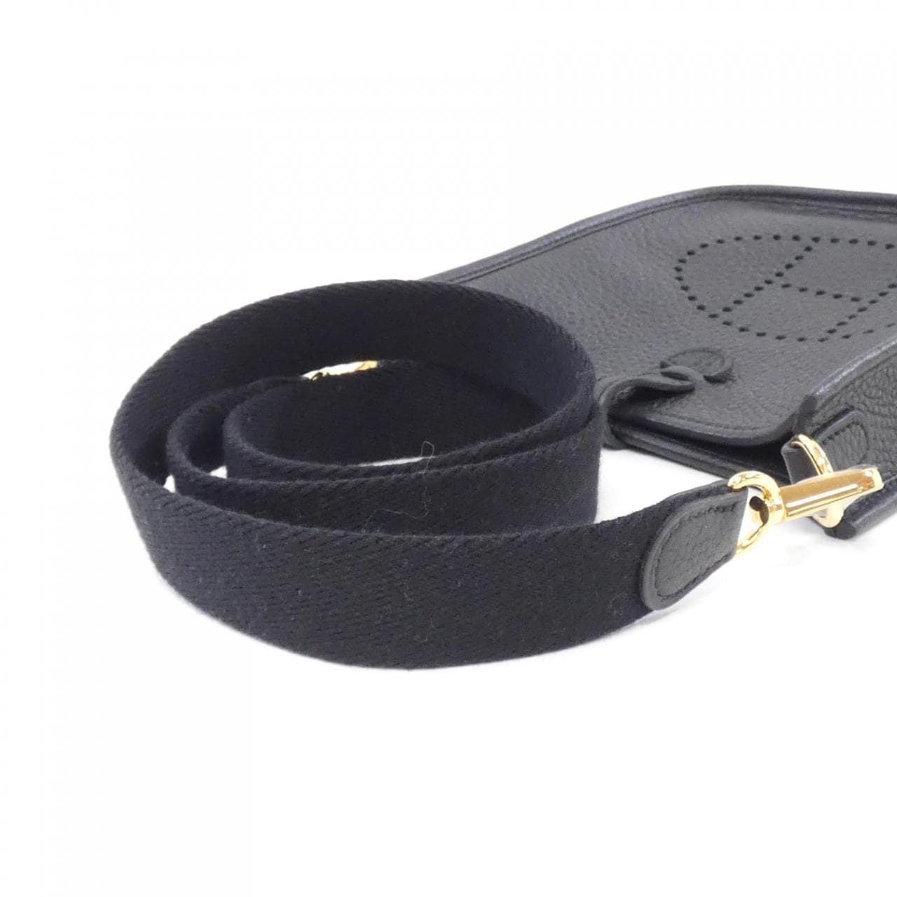 Hermès_Evelyne_Amazon_Short_Strap_16cm_085945CC_Shoulder_Bag_4