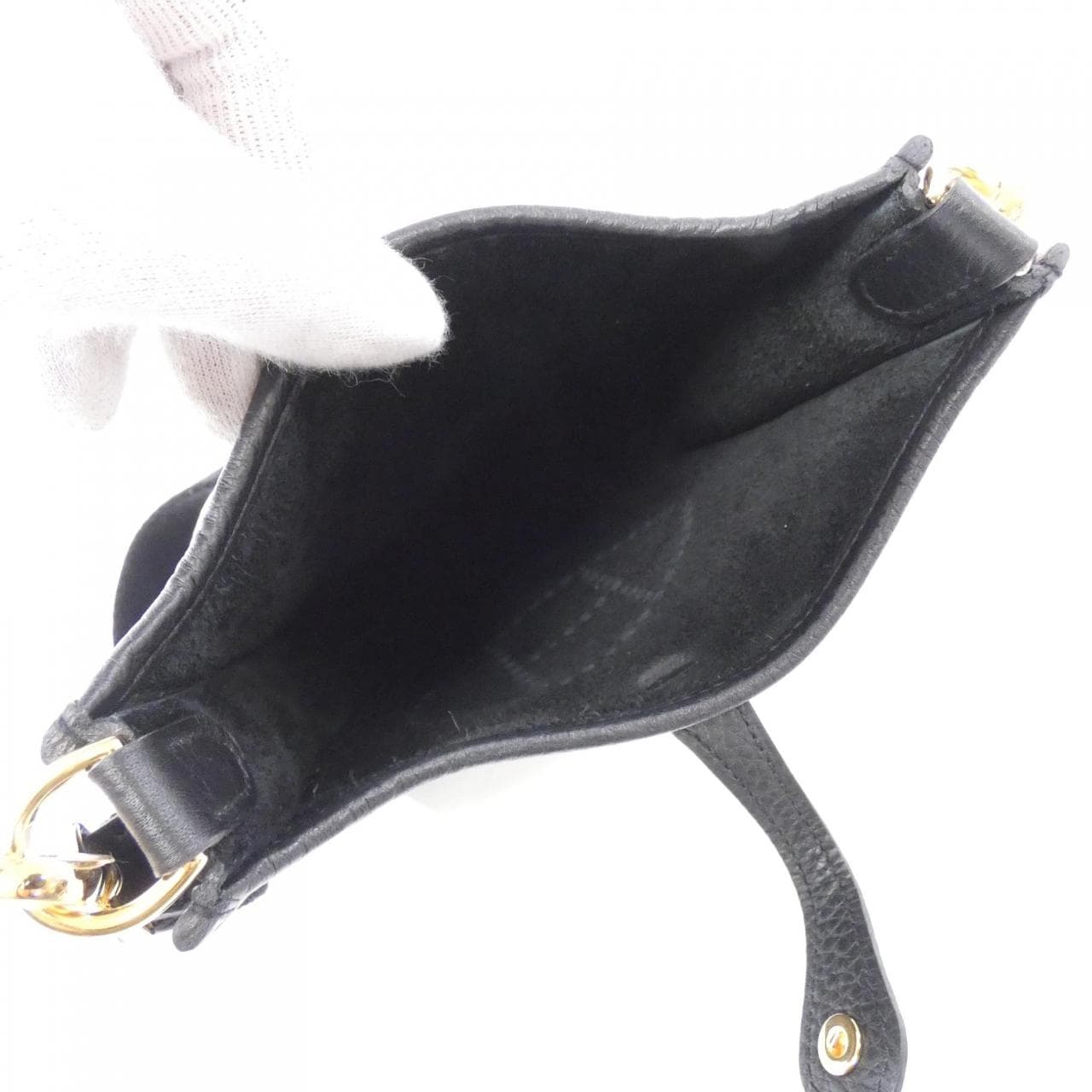 Hermès_Evelyne_Amazon_Short_Strap_16cm_085945CC_Shoulder_Bag_5