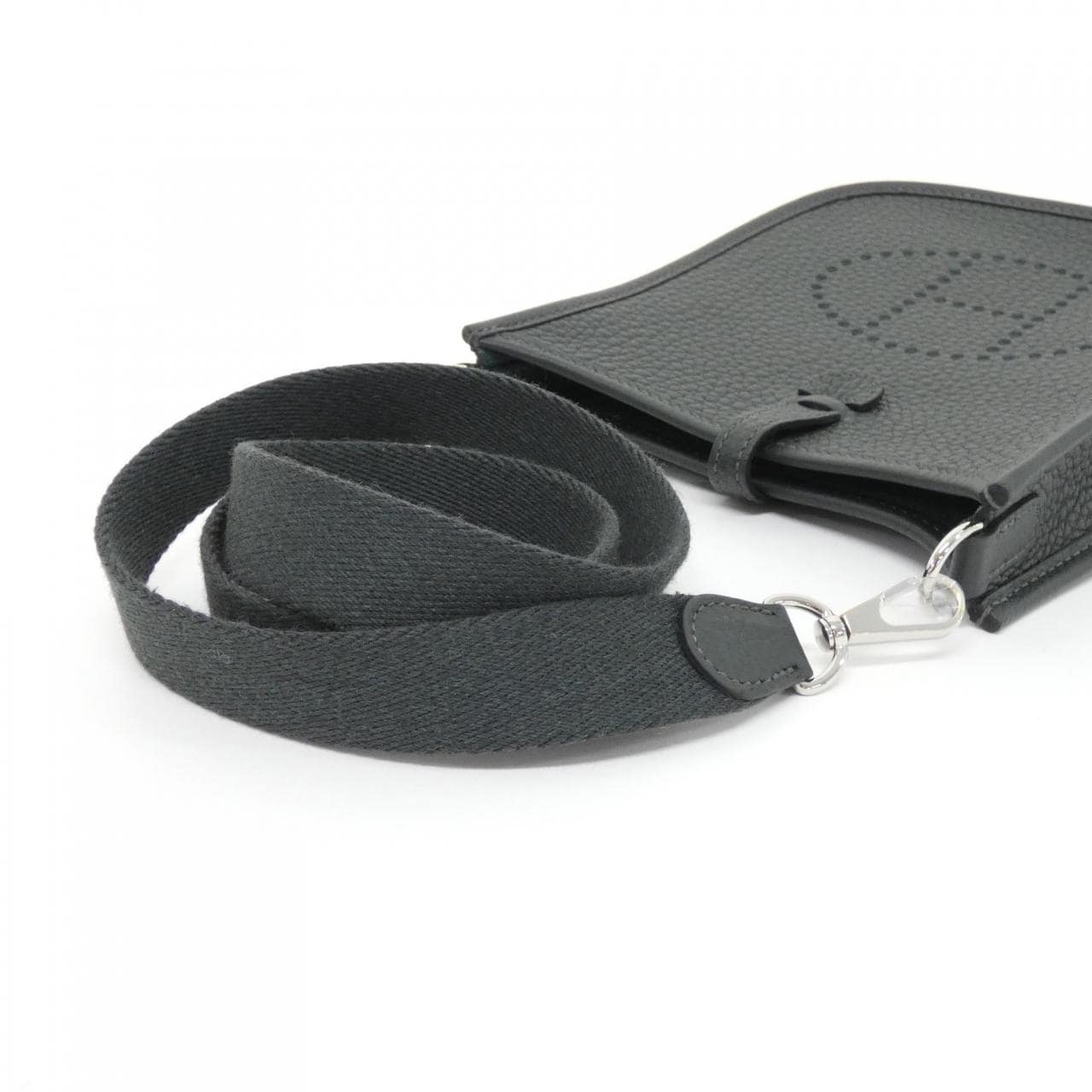 Hermes_Evelyne_Amazon_Short_Strap_16cm_085945CK_Shoulder_Bag_4